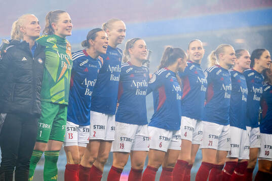 Goalkeeper Tove Evelina Enblom, Mimmi Löfwenius Veum, Sara