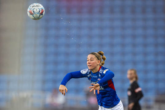 Sædis Run Heidarsdottir of Vålerenga