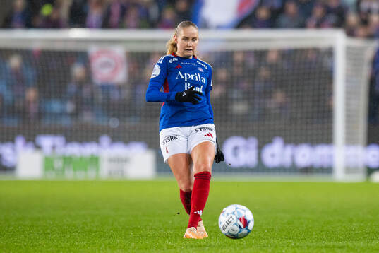 Iselin Sandnes Olsen of Vålerenga
