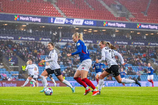 Matilde Alsaker Rogde of Rosenborg, Karina Sævik of