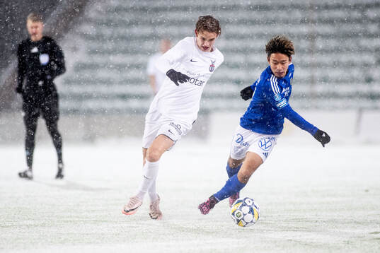 FC Stockholms Anders Hellblom och GIF Sundsvalls Taiki