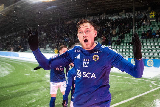 GIF Sundsvalls Ludvig Svanberg jublar