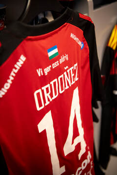 Östersunds Arquimidez Ordonez tröja syns i