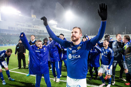 GIF Sundsvalls Pontus Engblom jublar