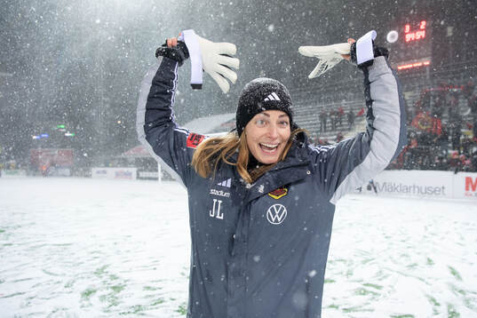Östersunds fysioterapeut Jenny Larsson jublar