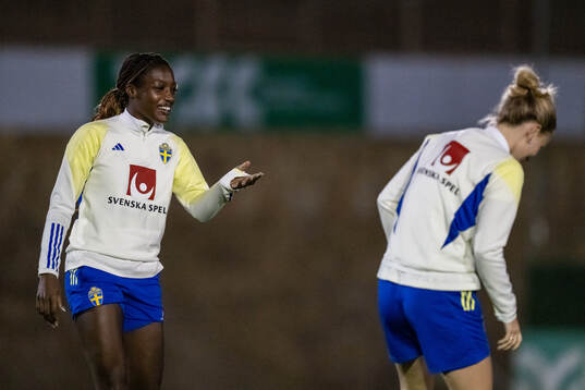Evelyn Ijeh of the Swedish women's national football team