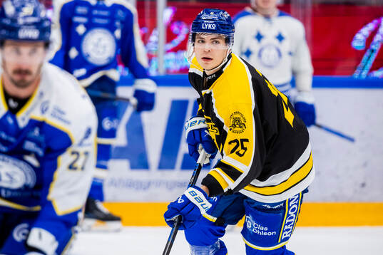 Leksands Alexander Lundqvist i Skogsbo tröja