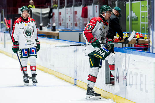 Frölundas Nicklas Lasu deppar