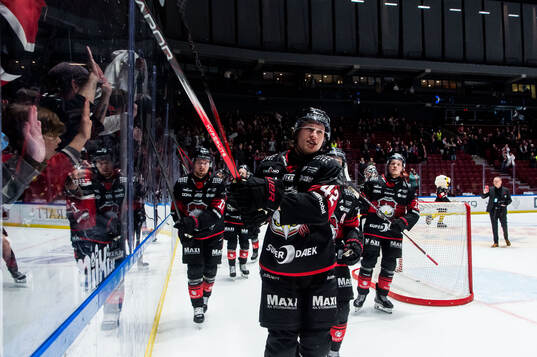Malmö Redhawks Robin Salo jublar