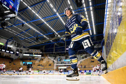 HV71s Måns Lindbäck