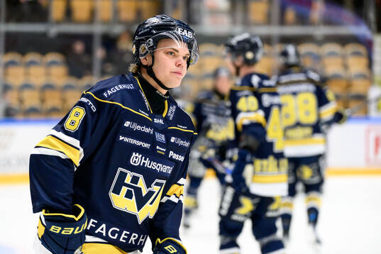 HV71s Oscar Davidsson