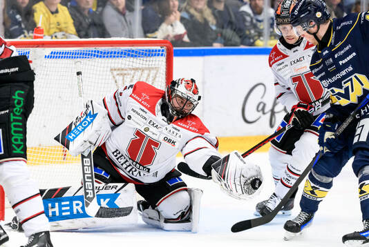 Örebros målvakt Jhonas Enroth