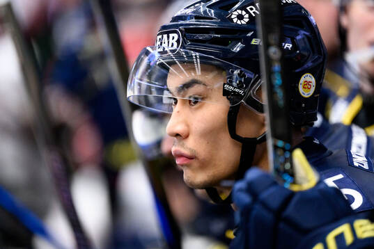 HV71s Jonathan Ang