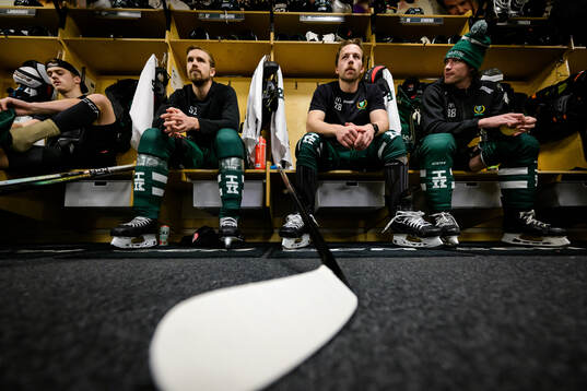 Färjestads Lucas Forsell, August Tornberg, Emil Alba och