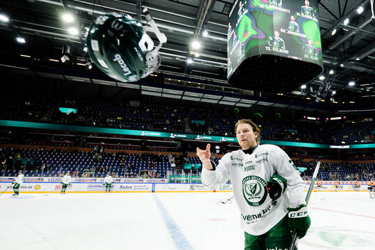 Färjestads Oskar Steen