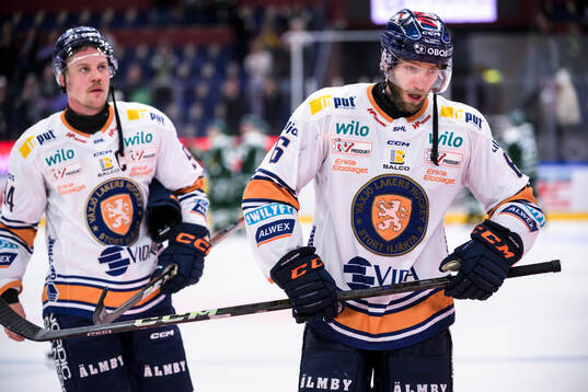 Växjös Joel Persson och Petter Granberg deppar