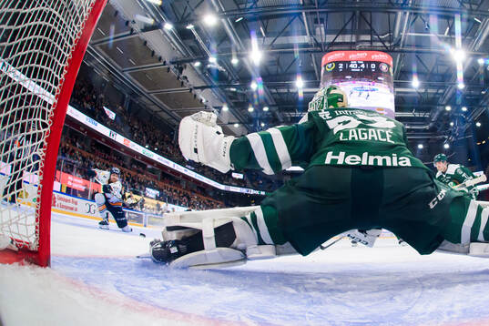 Färjestads målvakt Maxime Lagacé