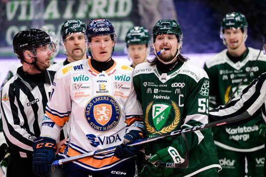 Växjös Emil Sylvegård och Färjestads Linus Johansson