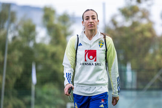 Rusul Rosa Kafaji of the Swedish women's national football