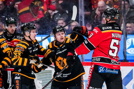 Skellefteås Oskar Nilsson och Luleås Markus Nurmi