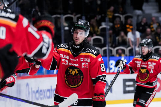 Luleås Mathias Bromé jublar