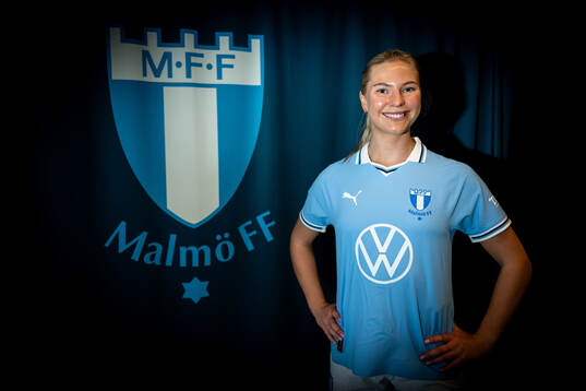 Malmö FF presenterar Ellen Löfqvist som ny spelare