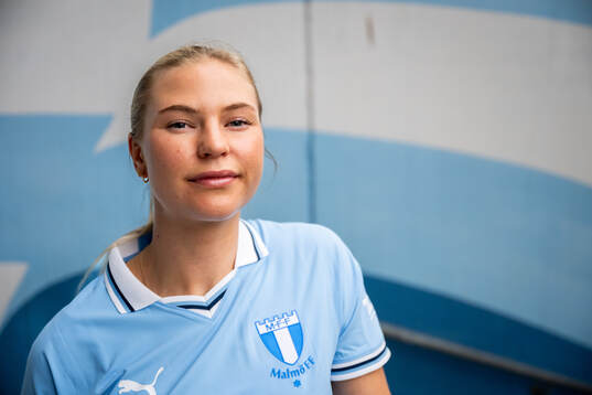 Malmö FF presenterar Ellen Löfqvist som ny spelare
