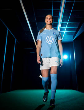 Malmö FF presenterar Ellen Löfqvist som ny spelare