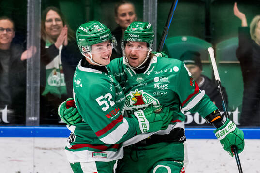 Rögles Felix Nilsson och Linus Sandin jublar