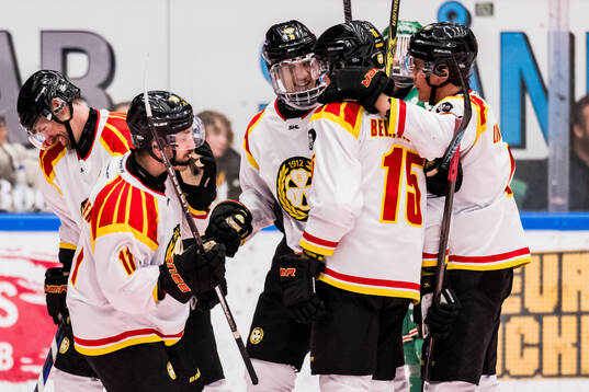 Brynäs Oskar Lindblom, Jordan Schroeder och Simon