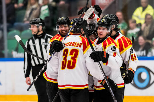 Brynäs Victor Söderström jublar
