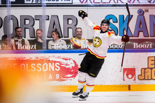 Brynäs Greg Scott jublar