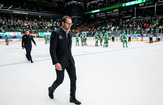 Rögles tränare Roger Hansson deppar