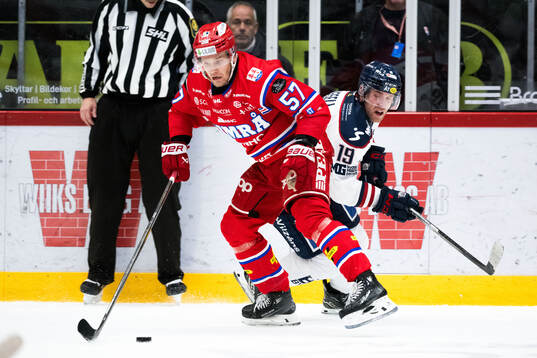 Timrås Anton Wedin och Linköpings Patrick Russell