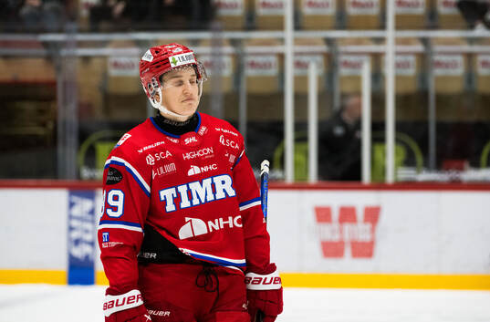 Timrås Oliver Kapanen deppar