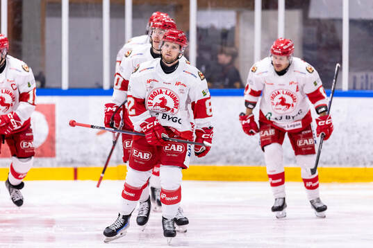 Troja/Ljungbys Filip Forsmark jublar