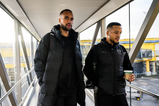 Isaac Kiese Thelin and Martin Olsson of Malmö FF