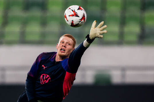 Goalkeeper Joakim Persson of Malmö FF