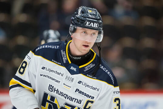 HV71s Olle Alsing