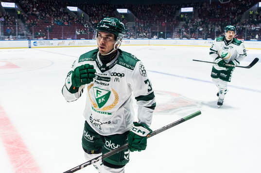 Färjestads Michael Lindqvist jublar