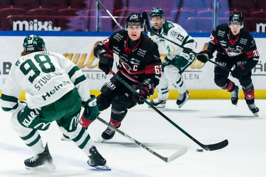 Malmö Redhawks Christoffer Forsberg och Färjestads Marian