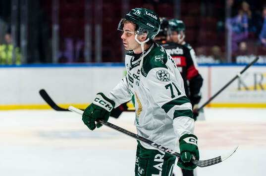 Färjestads Viktor Lodin deppar