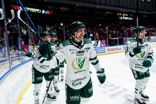Färjestads spelare jublar