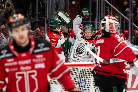Frölundas Max Friberg jublar