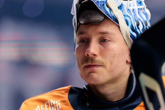 Växjös målvakt Emil Larmi