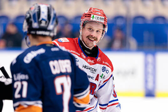 Timrås Jonathan Dahlén