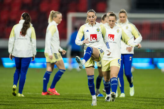 Kosovare Asllani of Sweden