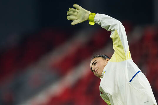 Goalkeeper Zecira Musovic of Sweden