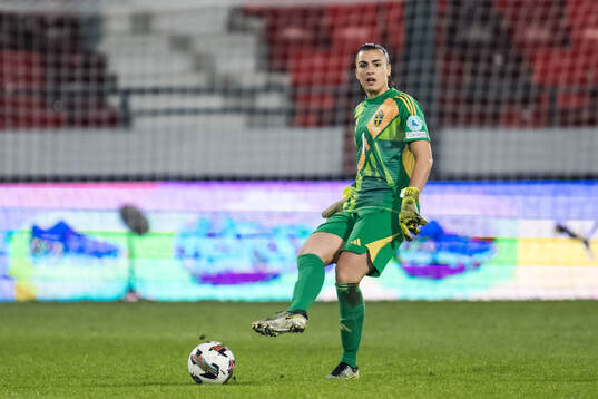 Goalkeeper Zecira Musovic of Sweden