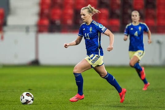 Stina Blackstenius of Sweden